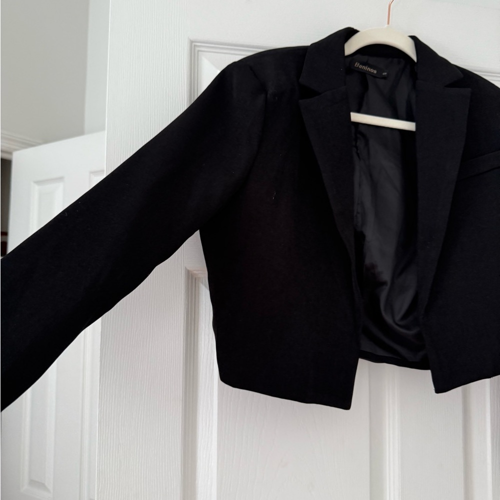 Express Black Cropped Blazer